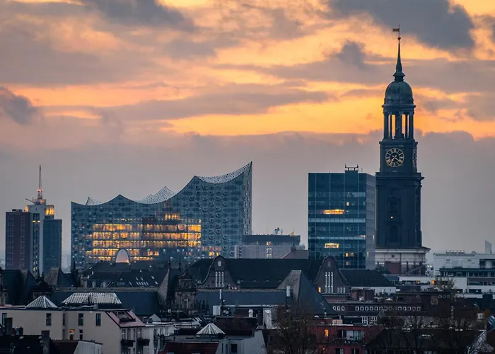 Hotel Moevenpick City, Historischer Wasserturm Im Schanzenpark 4*