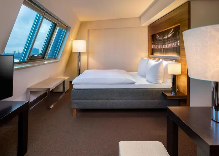 Moevenpick City, Historischer Wasserturm Im Schanzenpark Hotel Hamburg