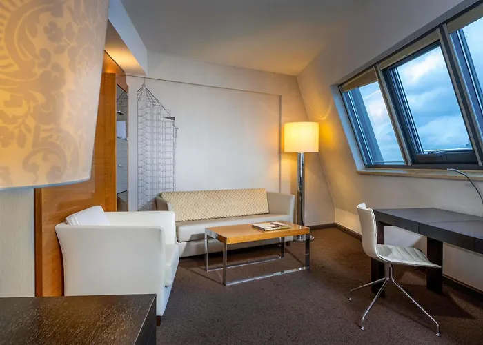 Hotel Moevenpick City, Historischer Wasserturm Im Schanzenpark 4*