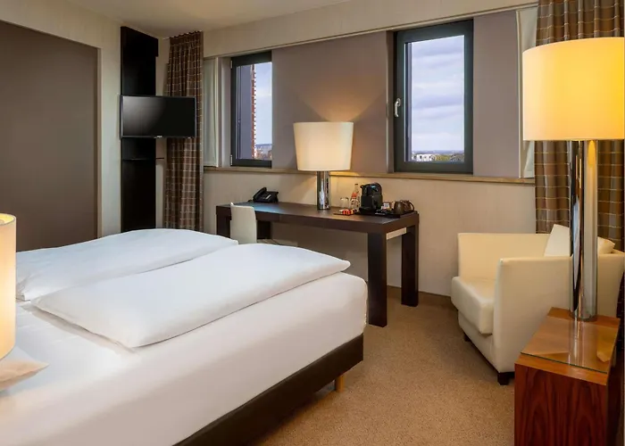 Hotel Moevenpick City, Historischer Wasserturm Im Schanzenpark 4*