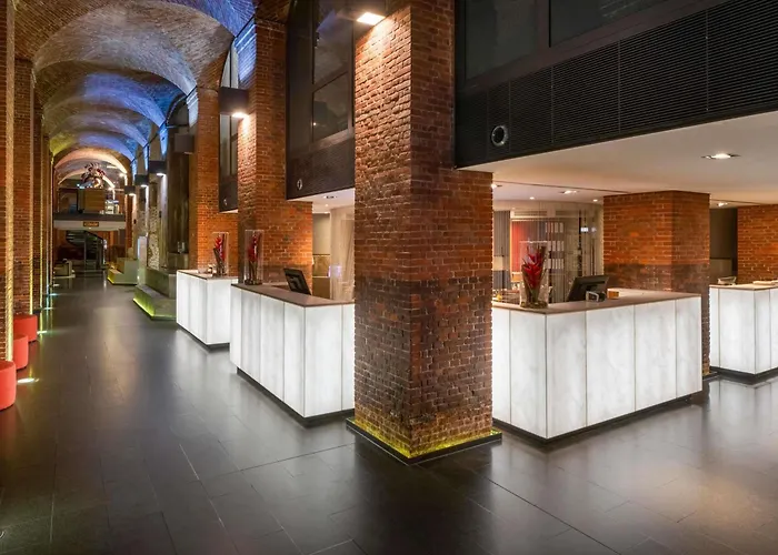 Moevenpick City, Historischer Wasserturm Im Schanzenpark