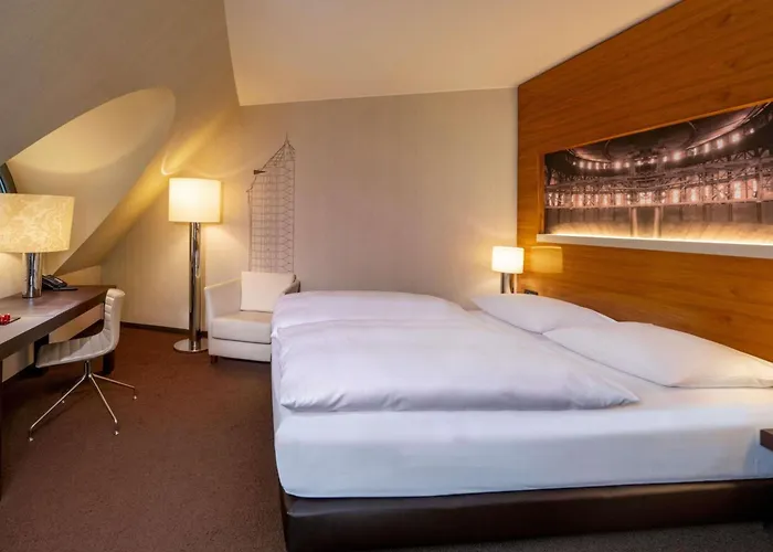 Hotel Moevenpick City, Historischer Wasserturm Im Schanzenpark Amburgo
