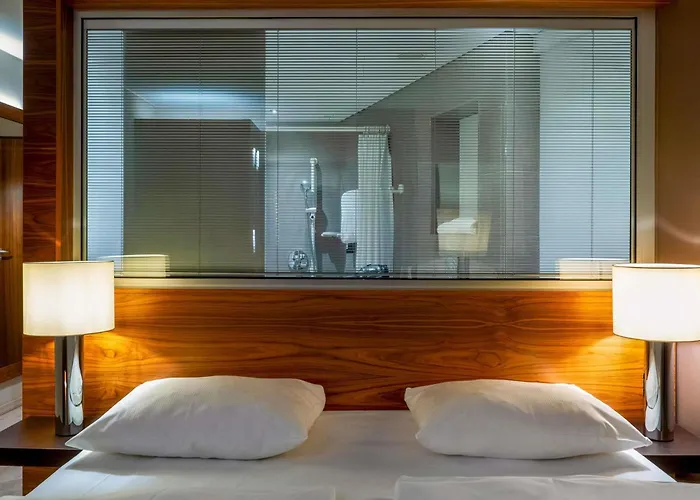 Moevenpick City, Historischer Wasserturm Im Schanzenpark Hotel