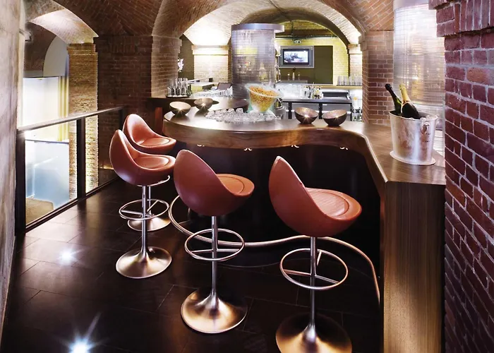 Moevenpick City, Historischer Wasserturm Im Schanzenpark Hotel 4*