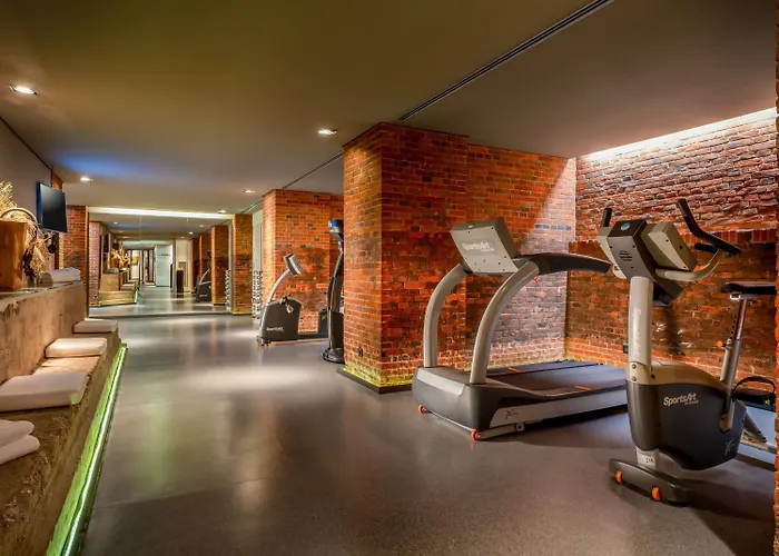 Moevenpick City, Historischer Wasserturm Im Schanzenpark Hotel