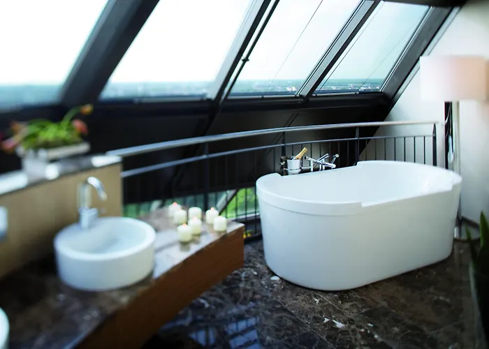 Moevenpick City, Historischer Wasserturm Im Schanzenpark